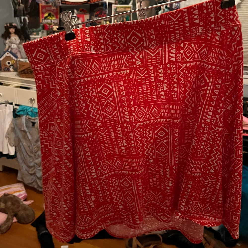 retro red and white short high wasted 60s inspired skirt